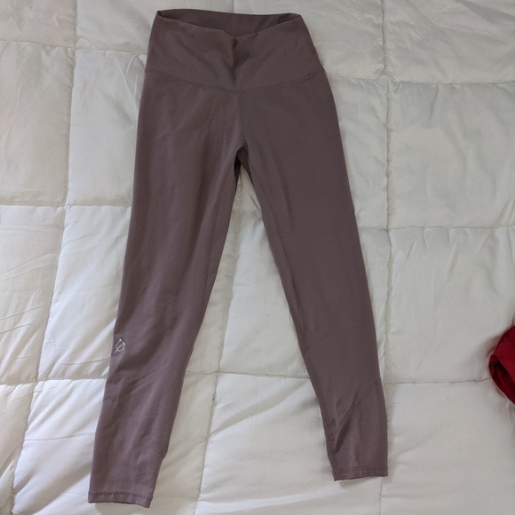 Ptula Active - Alainah Allure Legging Dusty Mauve - Picture 2 of 4